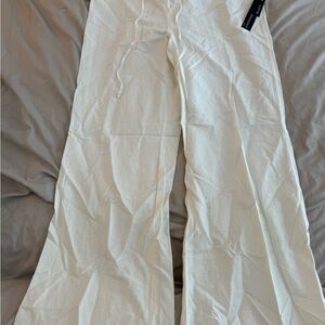White Wide-Leg Pants Ideology